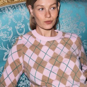 Elsie Cashmere Crew Sweater-Pink Heather. Argyle