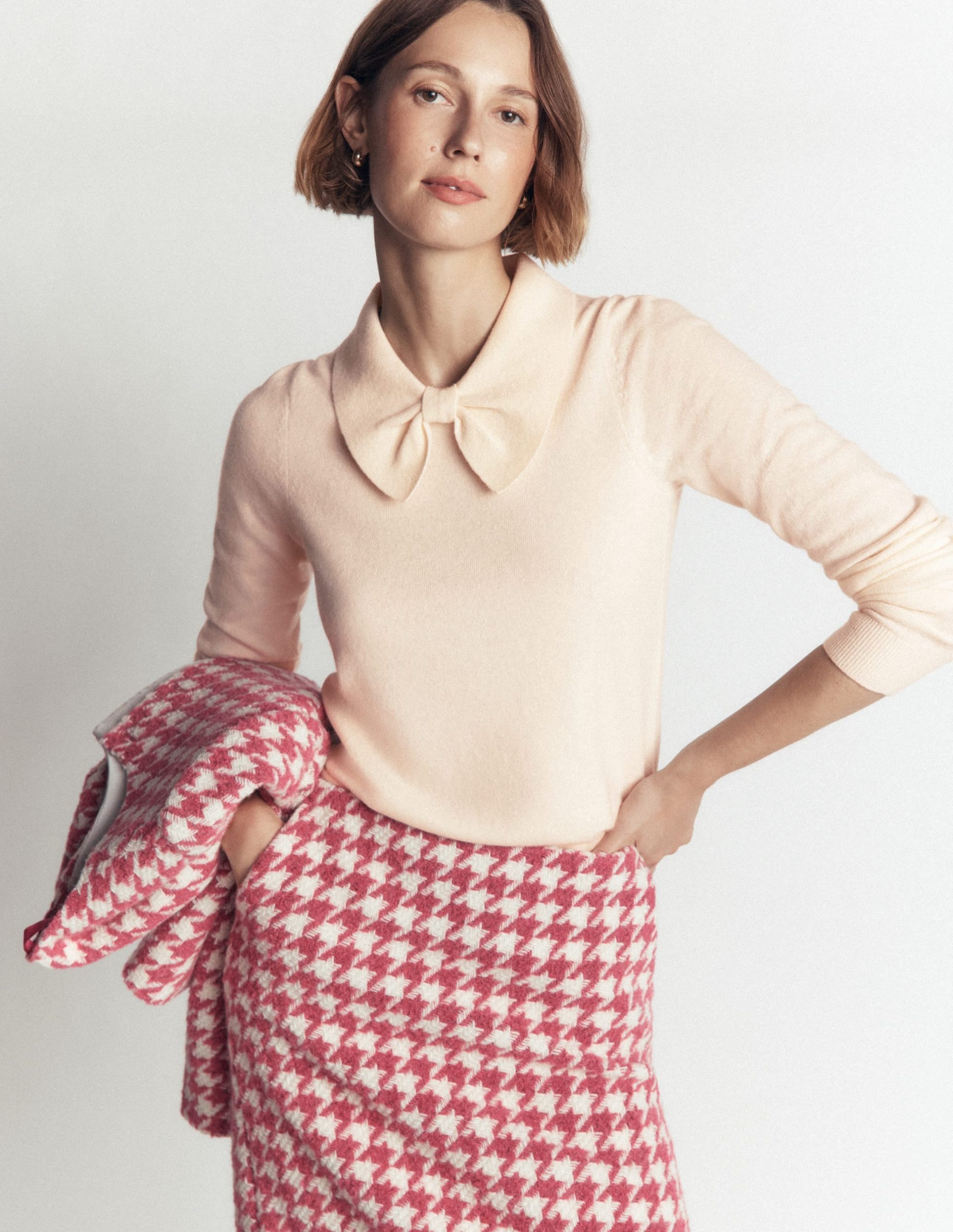 Bow Neck Knitted Sweater-Ivory - Image 4