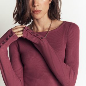 Button Cuff Ribbed Boatneck-Maroon