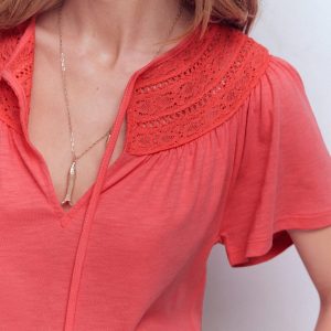 Edi Trim Detail T-shirt-Porcelain Rose
